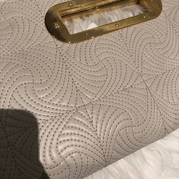 Bcbg Cream leather clutch - Picture 3 of 6